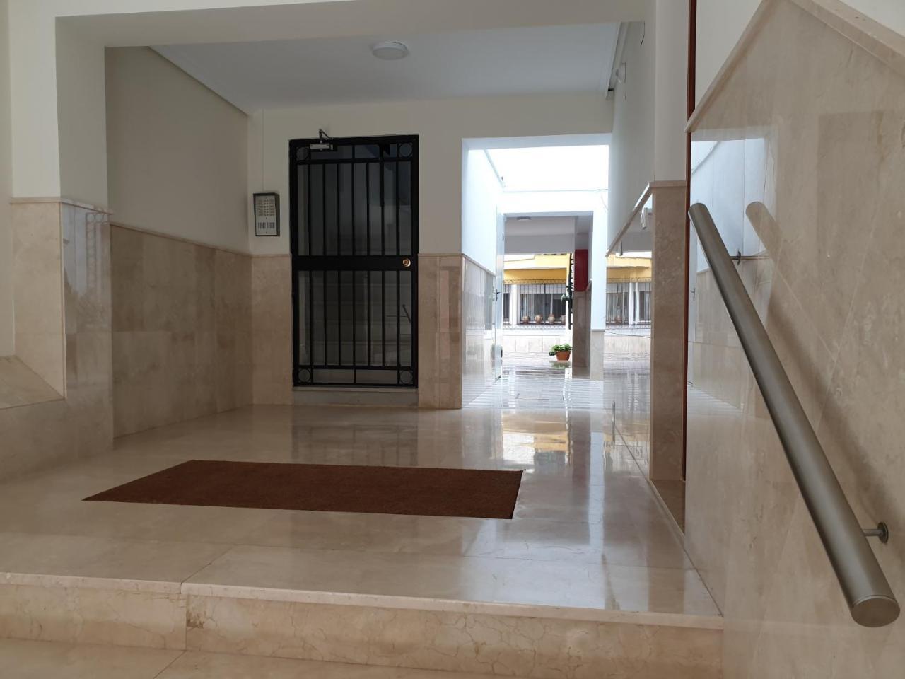 Moderno Y Luminoso Apartamento 塞维利亚 外观 照片